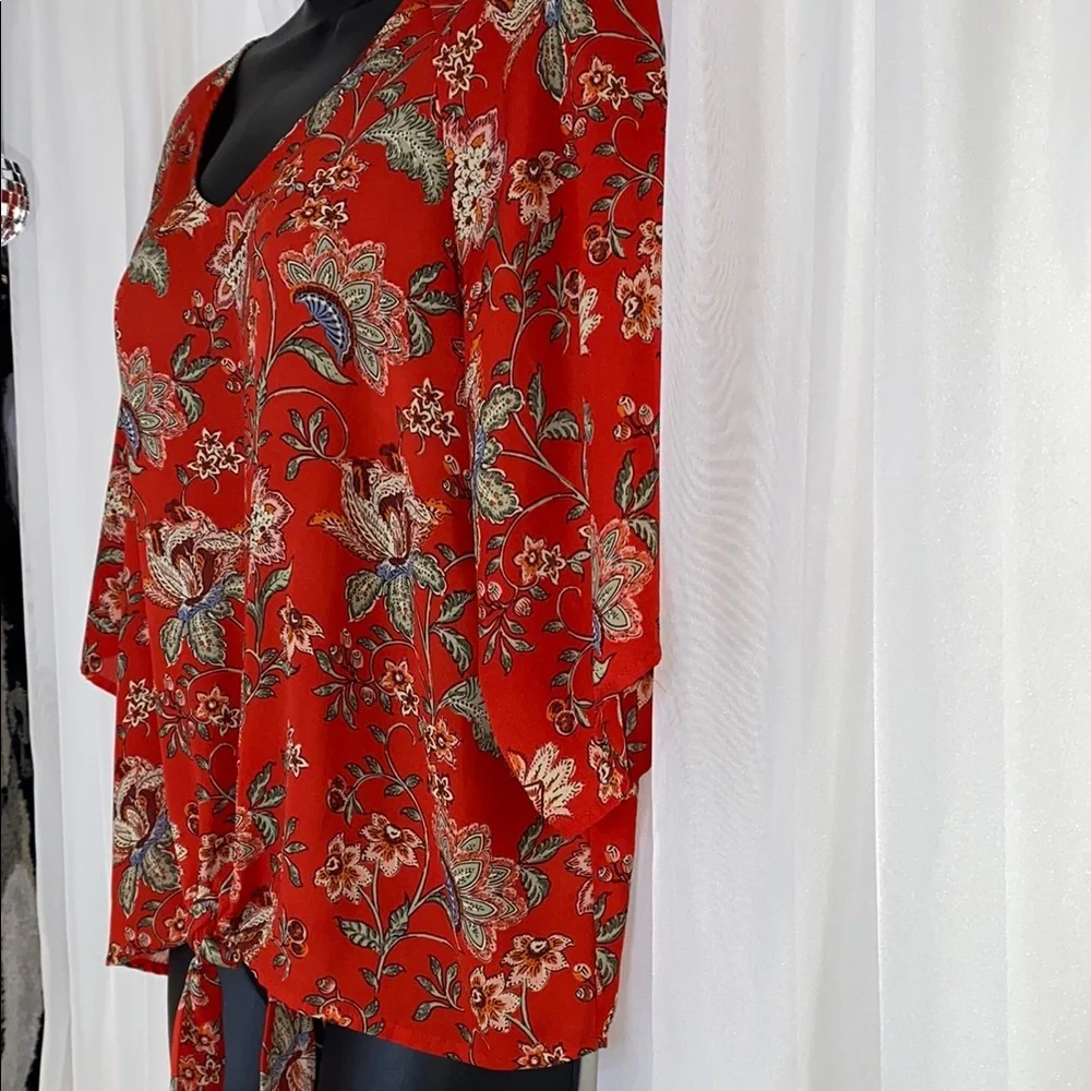 Como Vintage Red Flutter Sleeve Blouse with Tie Front